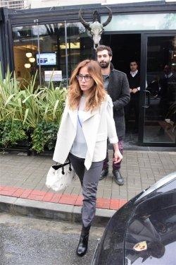 Burçin Terzioğlu sevgilisini ailesiyle tanıştırdı