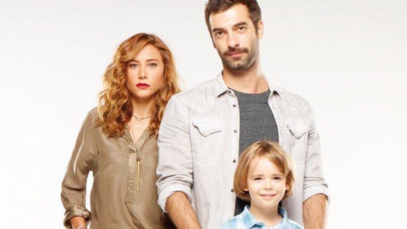 Burçin Terzioğlu sevgilisini ailesiyle tanıştırdı