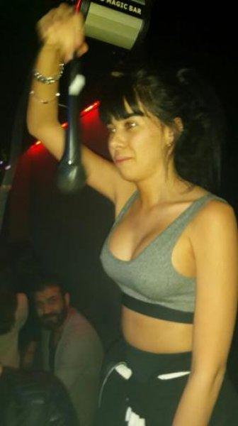 Asena Erkin şov yaptı 