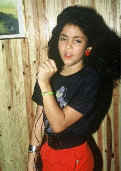 Ünlü şarkıcı Shakira'nın inanılmaz değişimi 