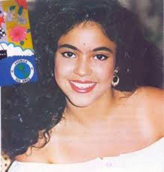 Ünlü şarkıcı Shakira'nın inanılmaz değişimi 