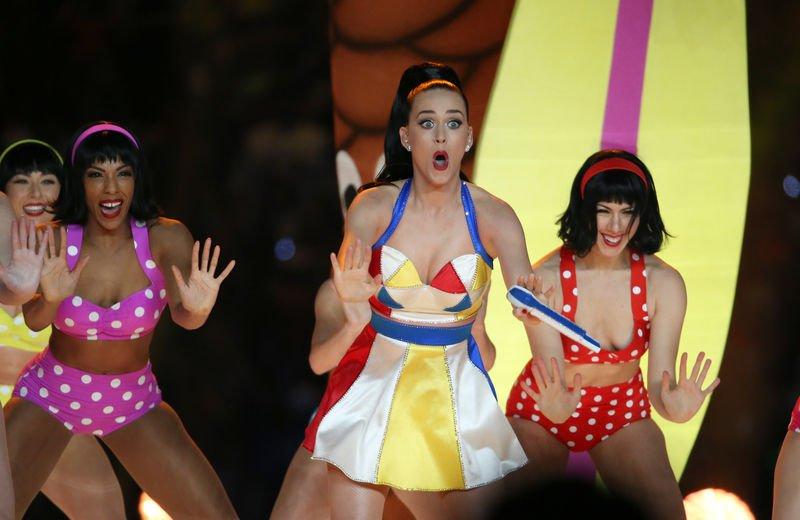Katy Perry'nin Super Bowl performansı