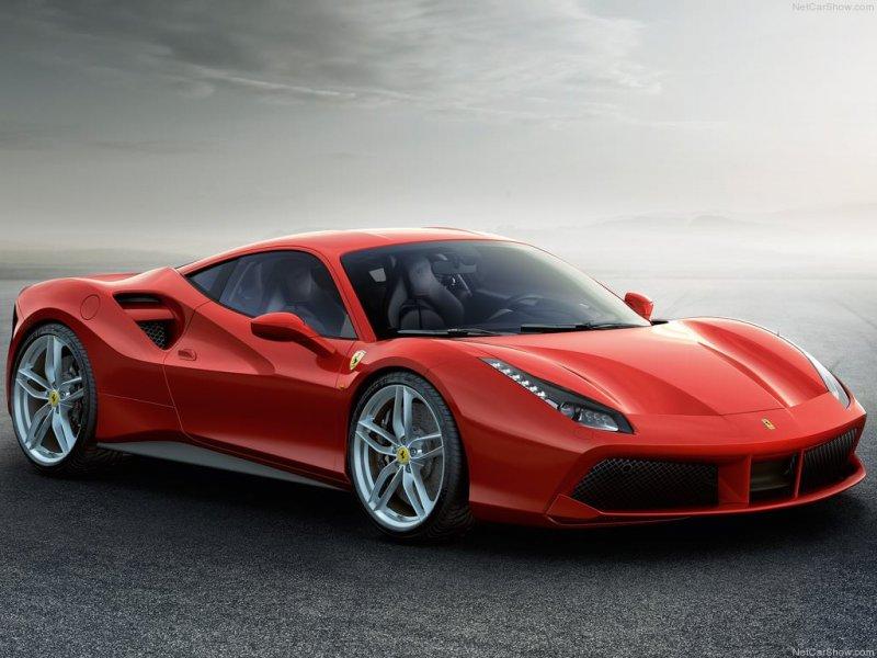 Ferrari'nin yeni modeli 488 GTB tanıtıldı