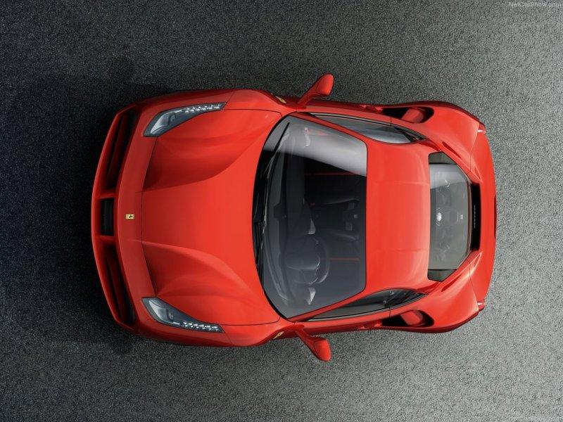 Ferrari'nin yeni modeli 488 GTB tanıtıldı