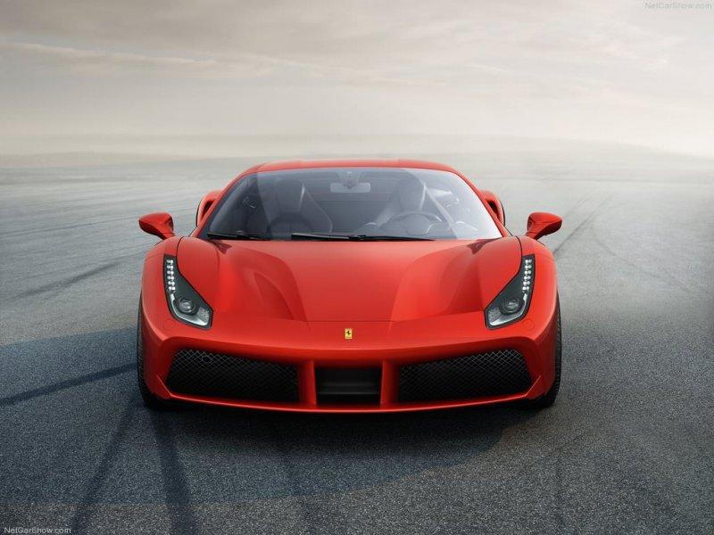 Ferrari'nin yeni modeli 488 GTB tanıtıldı