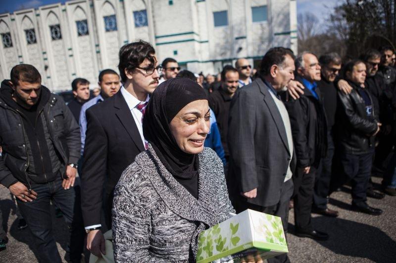 ABD'de öldürülen 3 Müslüman genç toprağa verildi