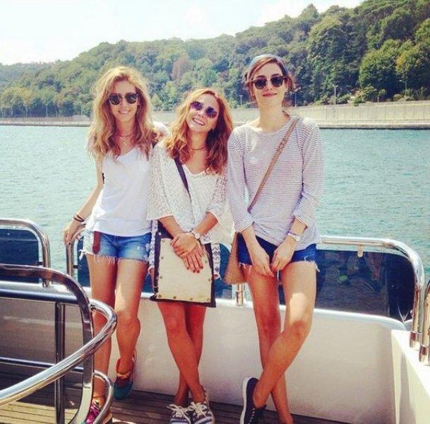 Burçin Terzioğlu'nun çocukluk fotoğrafları