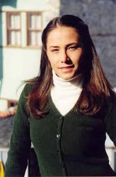 Burçin Terzioğlu'nun çocukluk fotoğrafları