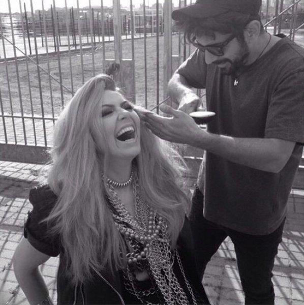 Hadise'den olay yaratan paylaşım