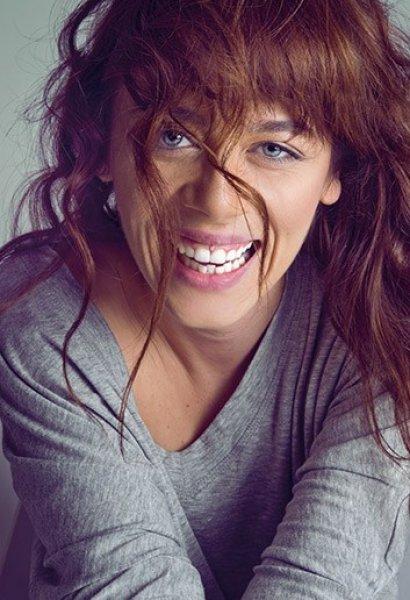 Demet Evgar'ın dekolte savaşı 