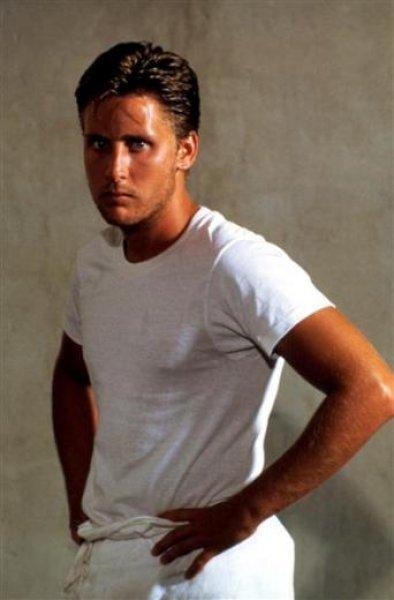 80'lerin Ünlülerini birde şimdi görün 