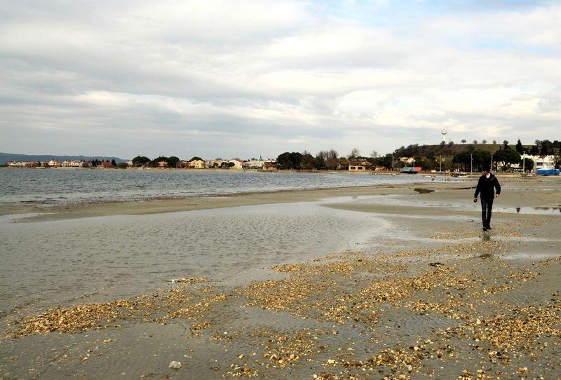 Çanakkale Boğazı'nda deniz suyu çekildi