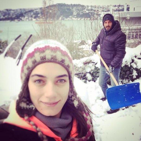 Ünlülerin objektifinden 20 Şubat Instagram paylaşımları 