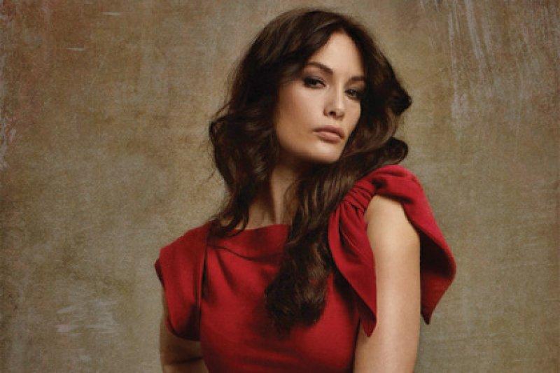 Gamze Özçelik ve Nefise Karatay Elf oldu