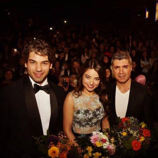 Ünlülerin objektifinden 24 Şubat Instagram halleri 