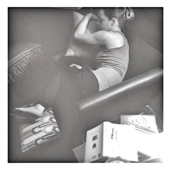 Ünlülerin objektifinden 24 Şubat Instagram halleri 