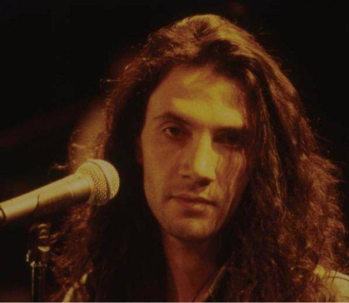 Kendi istekleriyle ölümü seçen ünlüler