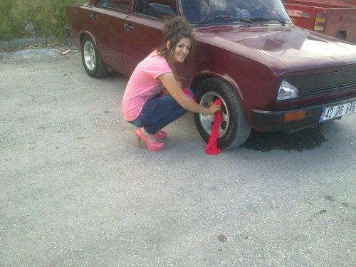 Tofaş kızları nefes kesti