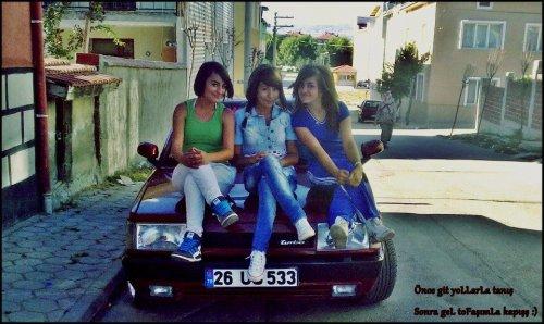 Tofaş kızları nefes kesti