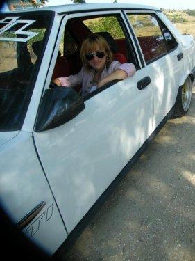 Tofaş kızları nefes kesti