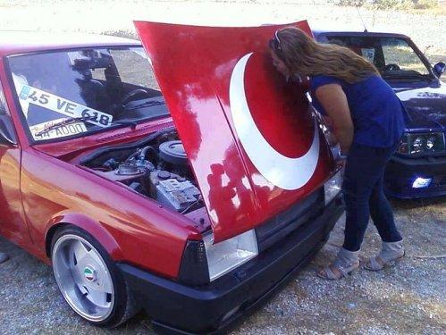 Tofaş kızları nefes kesti