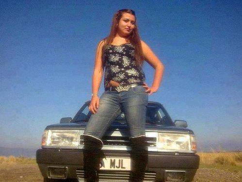 Tofaş kızları nefes kesti