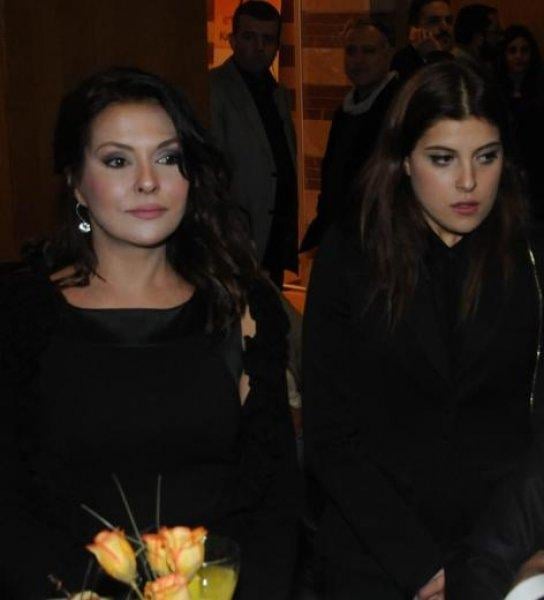 Aydan Şener'in kızı Ecem Akbin 26 oldu