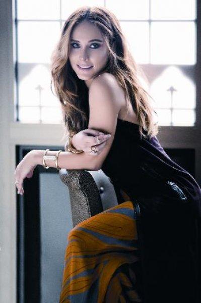 Burçin Terzioğlu: Dört mevsim geçti ruhumdan