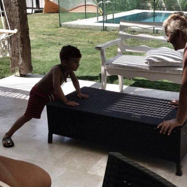 Çağla Şıkel Instagram hesabını açtı