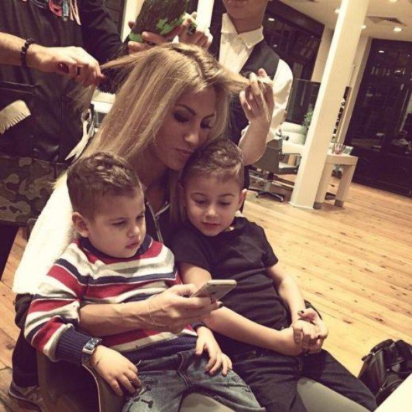 Çağla Şıkel Instagram hesabını açtı