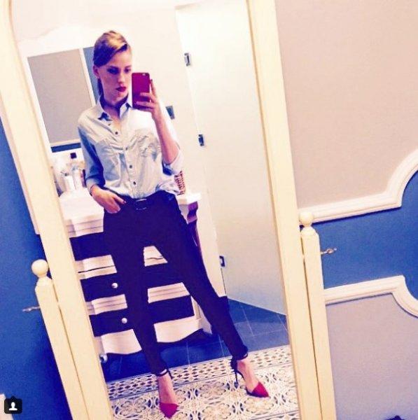 Serenay Sarıkaya'nın Instagram fotoğrafları