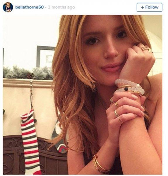 Ünlülerin yeni modası boncuklu bileklikler