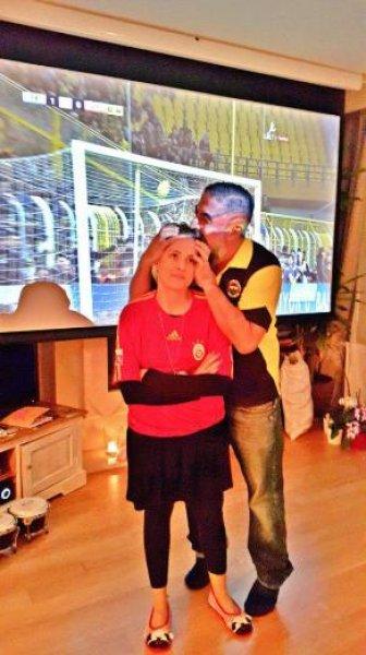 Ünlülerin objektifinden derbi heyecanı - Resim 12