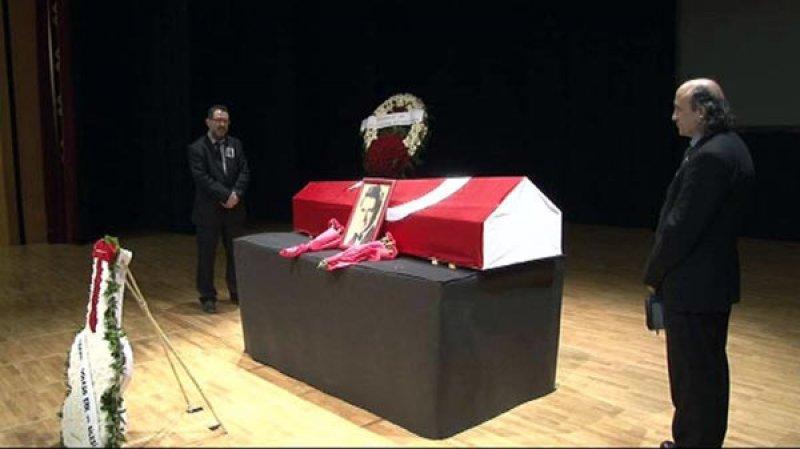 Erol Büyükburç son yolculuğuna uğurlandı