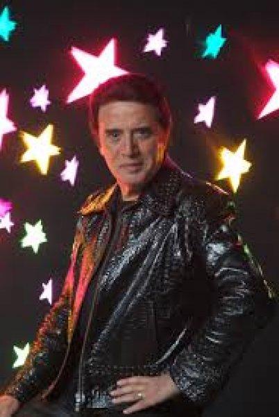 Erol Büyükburç son yolculuğuna uğurlandı