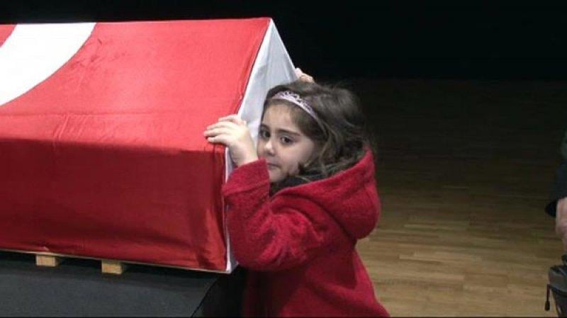 Erol Büyükburç son yolculuğuna uğurlandı