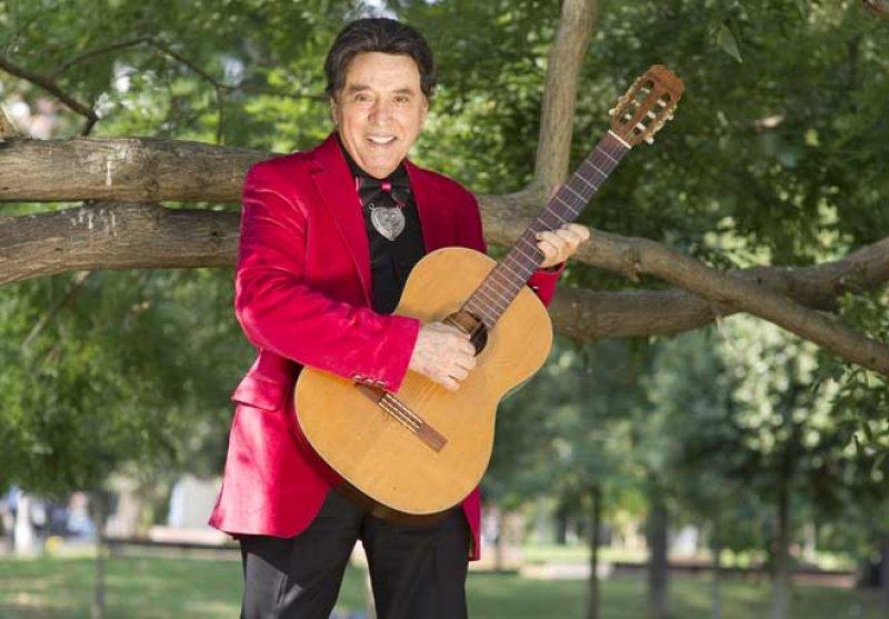 Erol Büyükburç son yolculuğuna uğurlandı