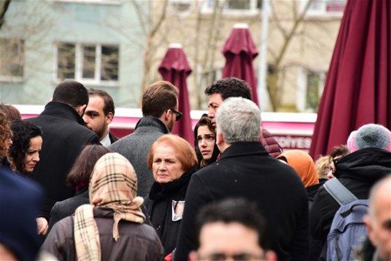 Oyuncu Kerem Bürsin'in acı günü 