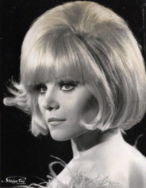 Ünlülerin evlilik defterleri