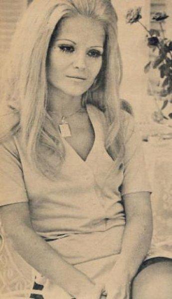 Ünlülerin evlilik defterleri