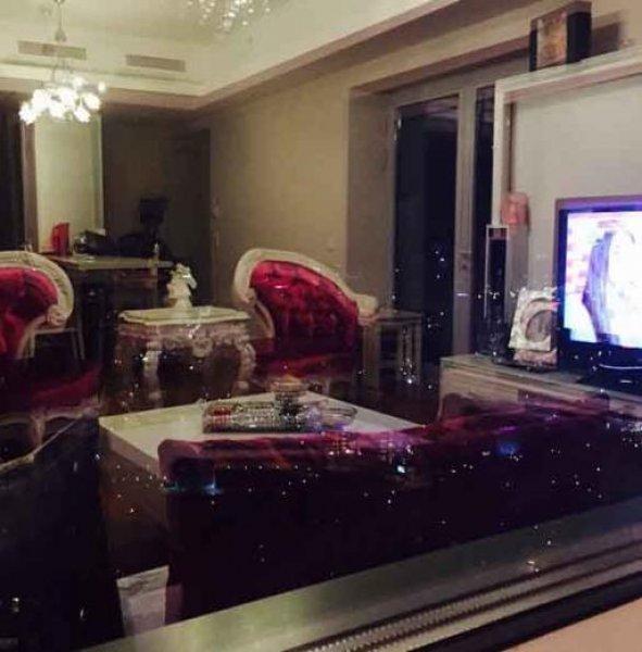 Ünlülerin ev hallerini yansıtan sosyal medya paylaşımları