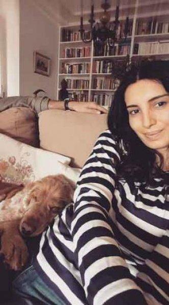 Ünlülerin ev hallerini yansıtan sosyal medya paylaşımları