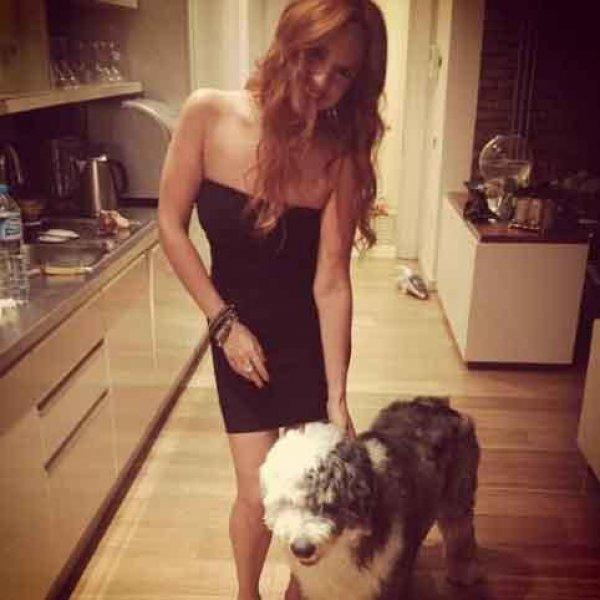 Ünlülerin ev hallerini yansıtan sosyal medya paylaşımları