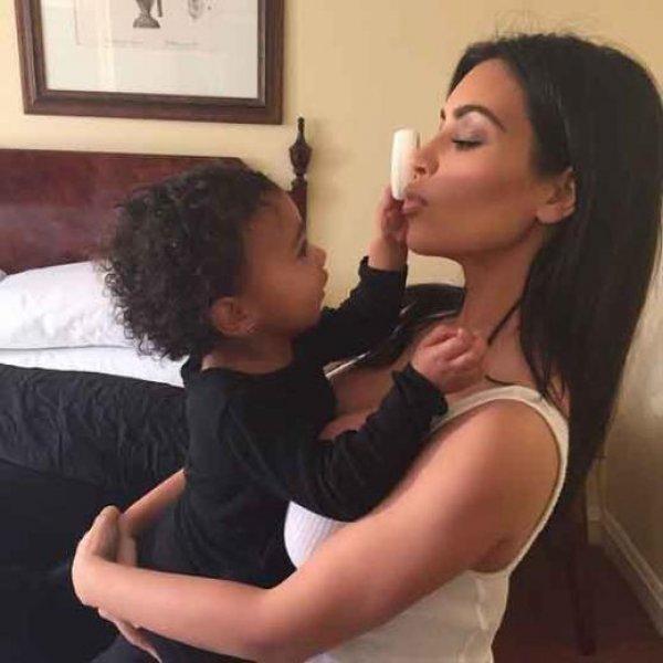 Ünlülerin ev hallerini yansıtan sosyal medya paylaşımları