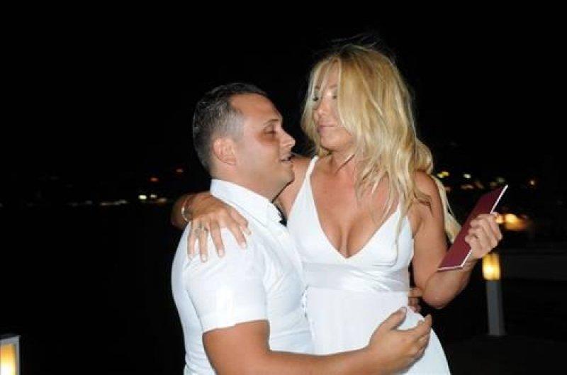 Yeşim Erçetin ile Emre Matraş boşanıyor