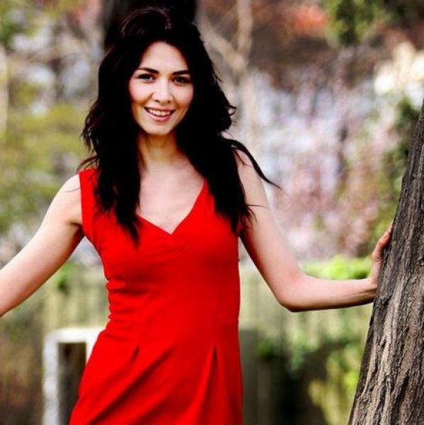 Nefise Karatay hamile