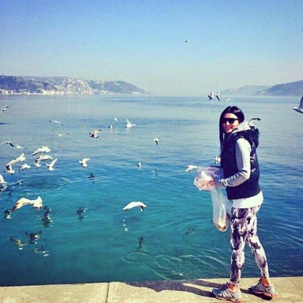 Ünlüler Instagram'da fotoğraf paylaşmaya devam ediyor 