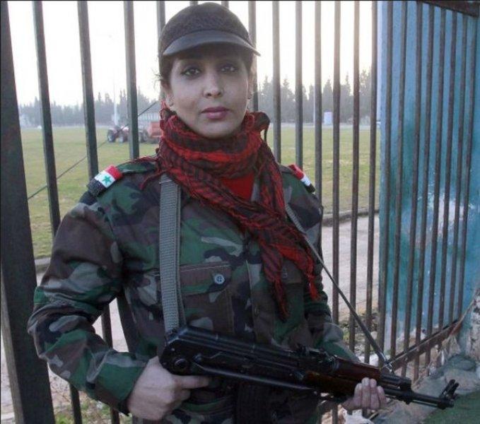IŞİD'in korkulu rüyası Esad'ın kadın askerleri