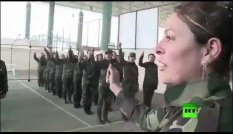 IŞİD'in korkulu rüyası Esad'ın kadın askerleri