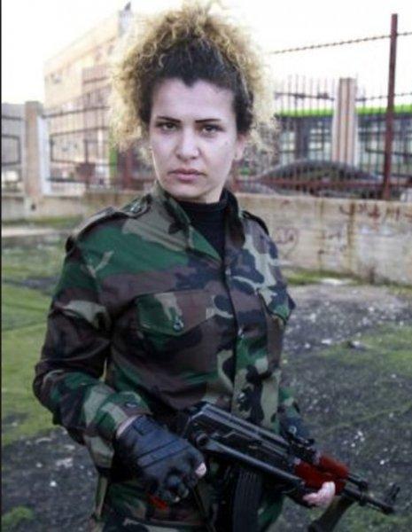 IŞİD'in korkulu rüyası Esad'ın kadın askerleri